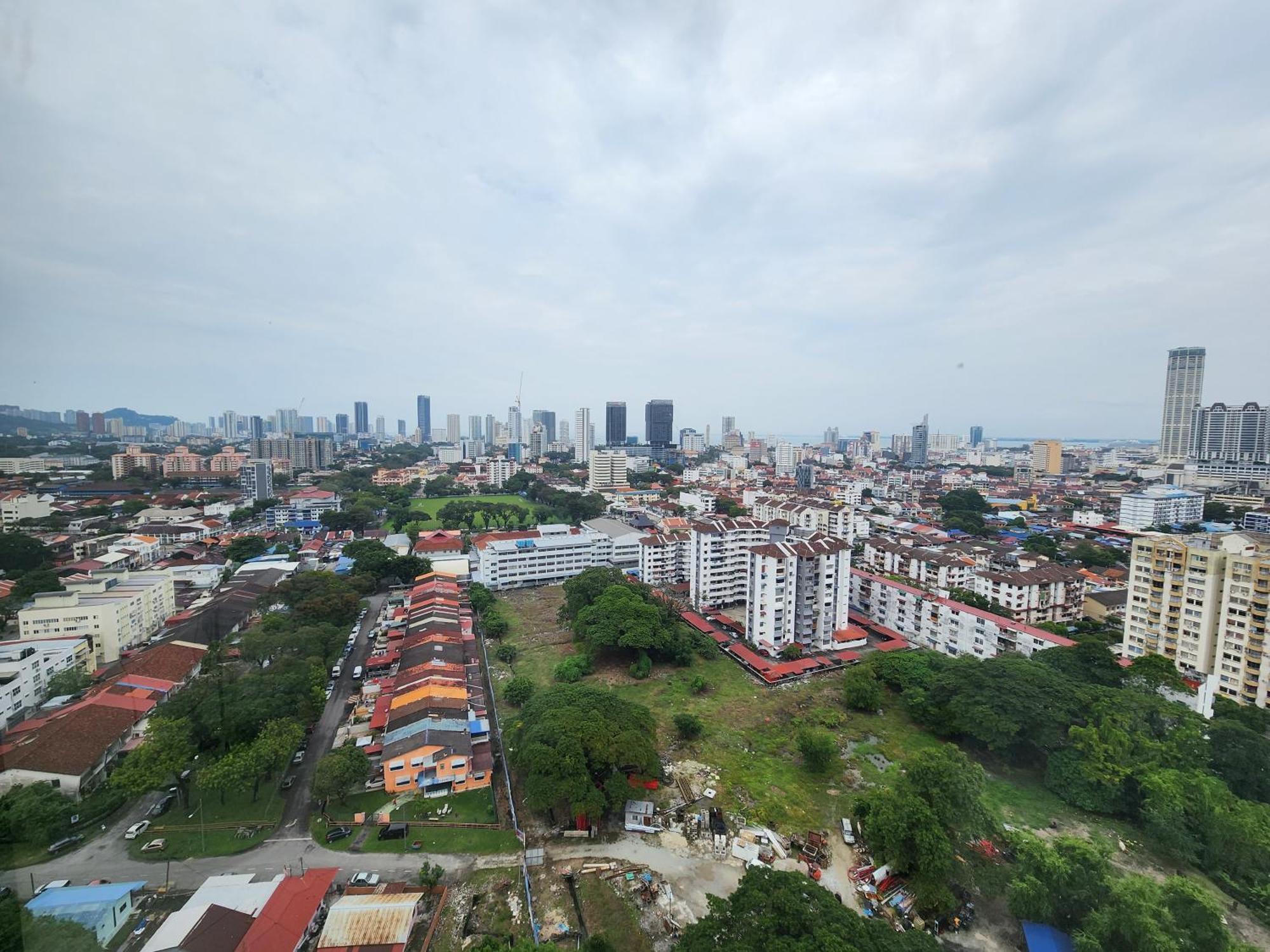 Beacon Executive Apartemen George Town