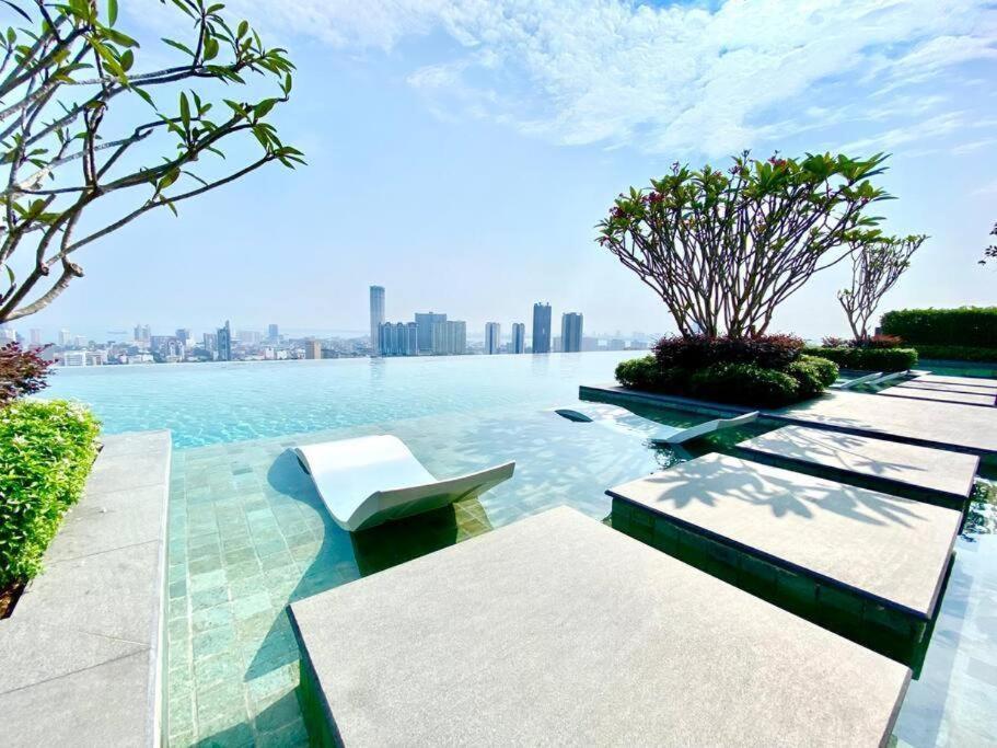 Apartemen Beacon Executive George Town