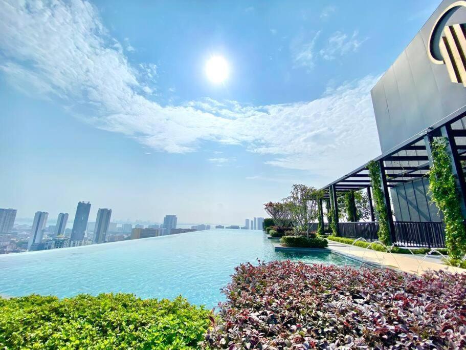 Apartemen Beacon Executive George Town